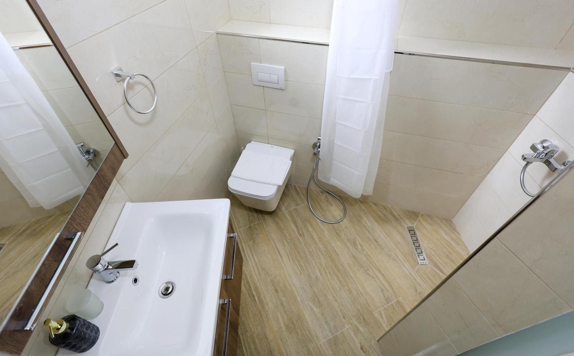 Hotel Vila Vreko B&B Berat Buitenkant foto